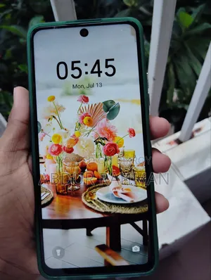 Tecno Spark 30 128 GB White