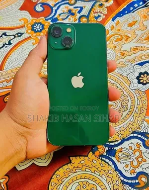 Apple iPhone 13 128 GB Green