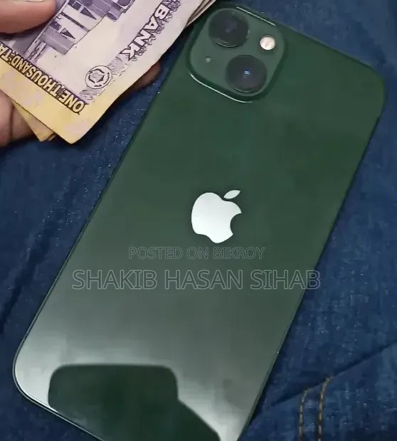 Apple iPhone 13 128 GB Green