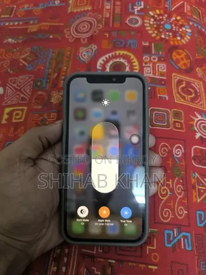 অ্যাপল আইফোন ১২ ৬৪ জিবি রেড