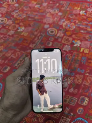 অ্যাপল আইফোন ১২ ৬৪ জিবি রেড