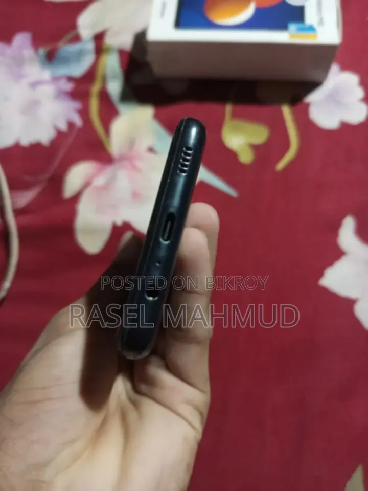 Samsung Galaxy M12 128 GB Black