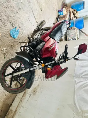 Runner Bullet 100 2022 Red
