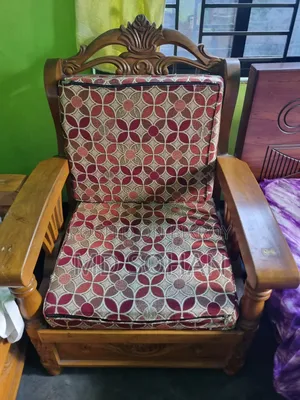 Single Sofa and Tea Table