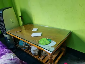 Single Sofa and Tea Table