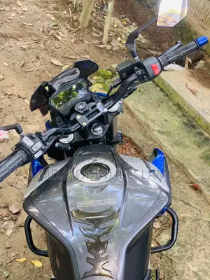 নিউ হিরো এক্সট্রিম ১২৫আর ২০২৫ ব্লু
