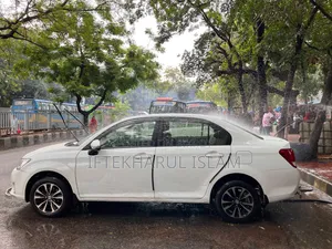 Toyota Axio 2012 White
