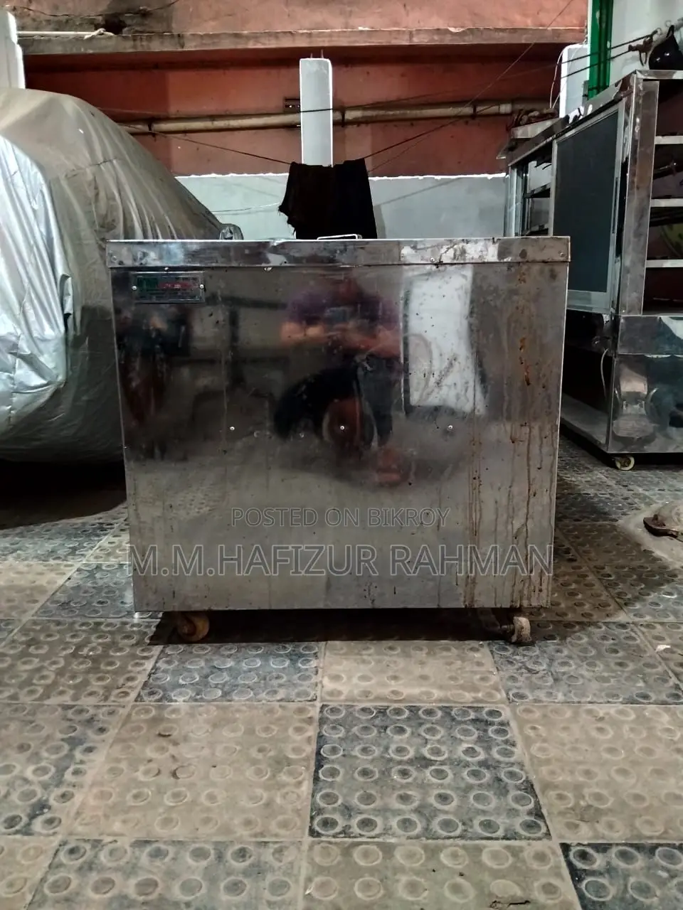 ফাস্ট ফুড ফার্নিচার