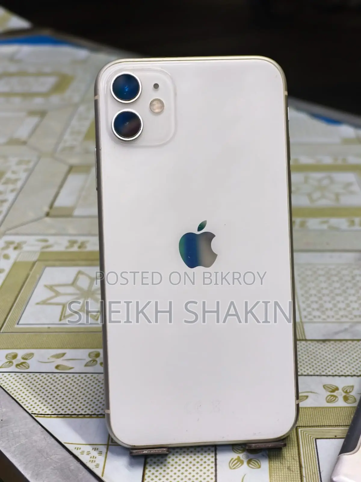 Apple iPhone 11 64 GB White