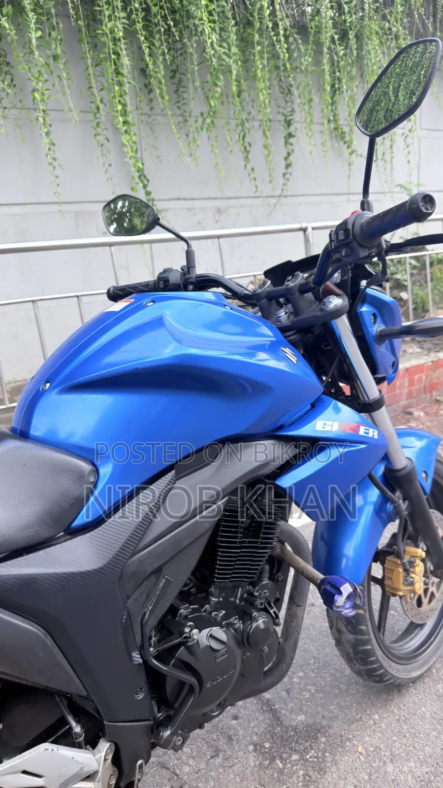 সুজুকি জিক্সার মনোটোন ২০২৩ নীল