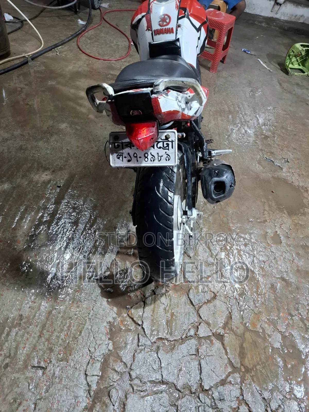Yamaha FZ 2011 Red