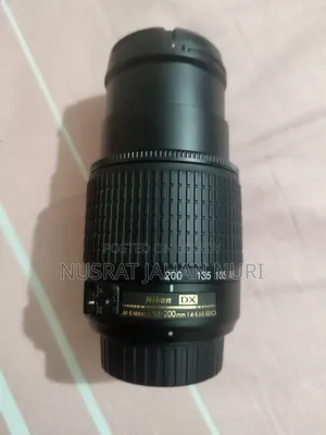 Nikon D5000 DSLR Camera (Good Condition)