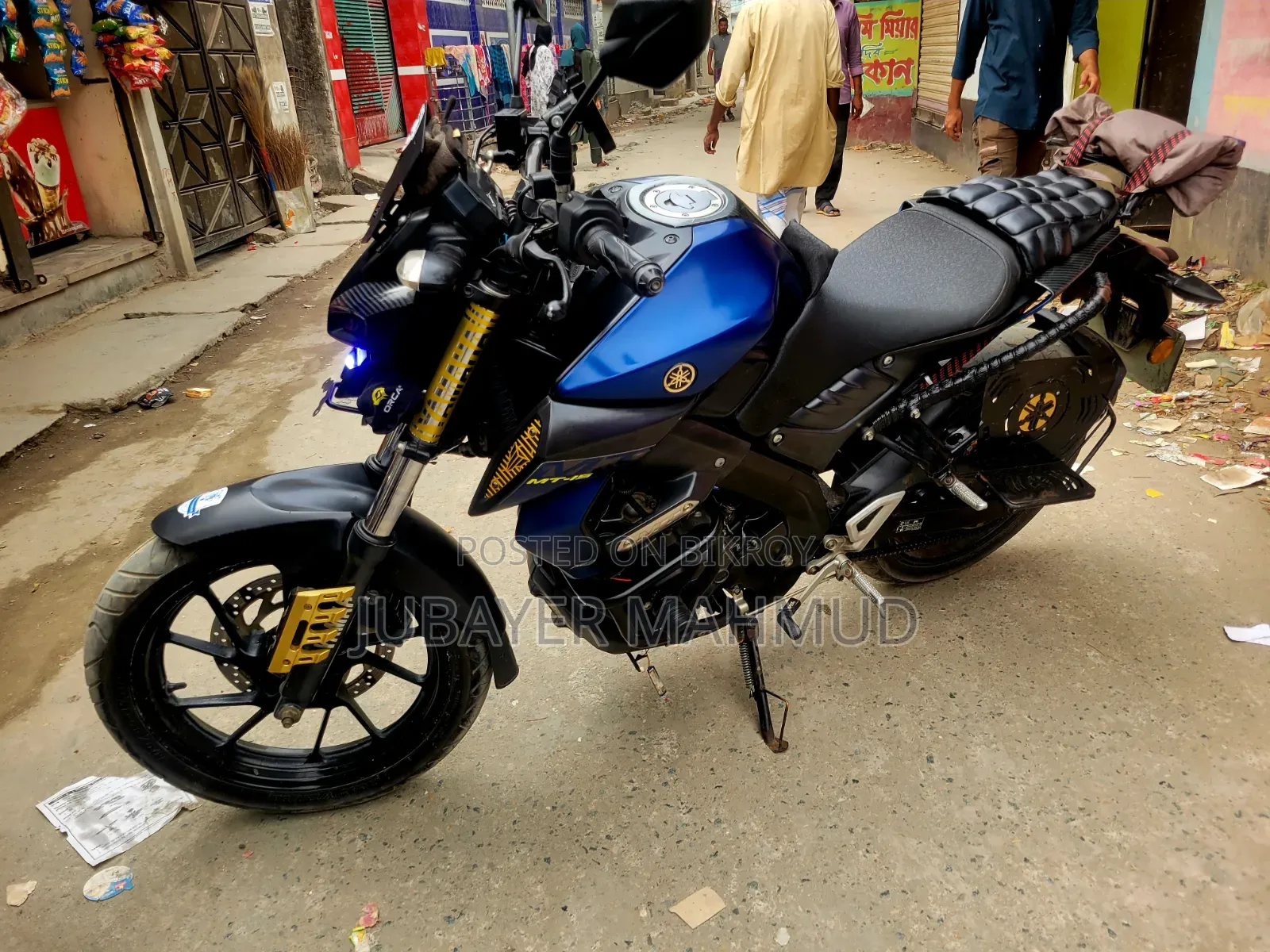 ইয়ামাহা ২০২১ নীল