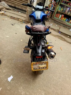 ইয়ামাহা ২০২১ নীল