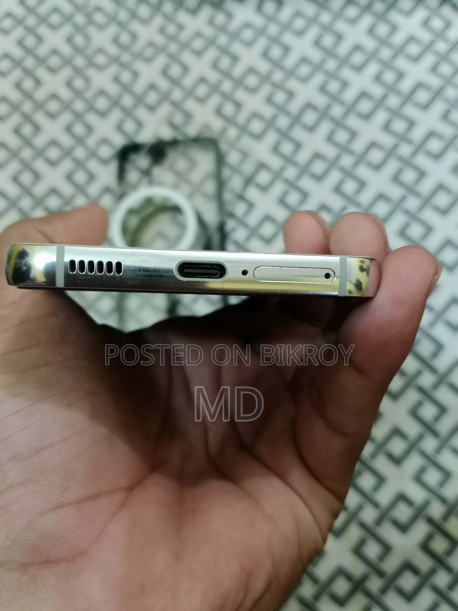 Samsung Galaxy S22 5G 256 GB White