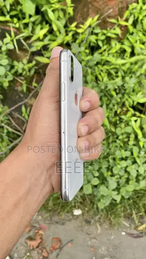 Apple iPhone XS 64 GB Silver