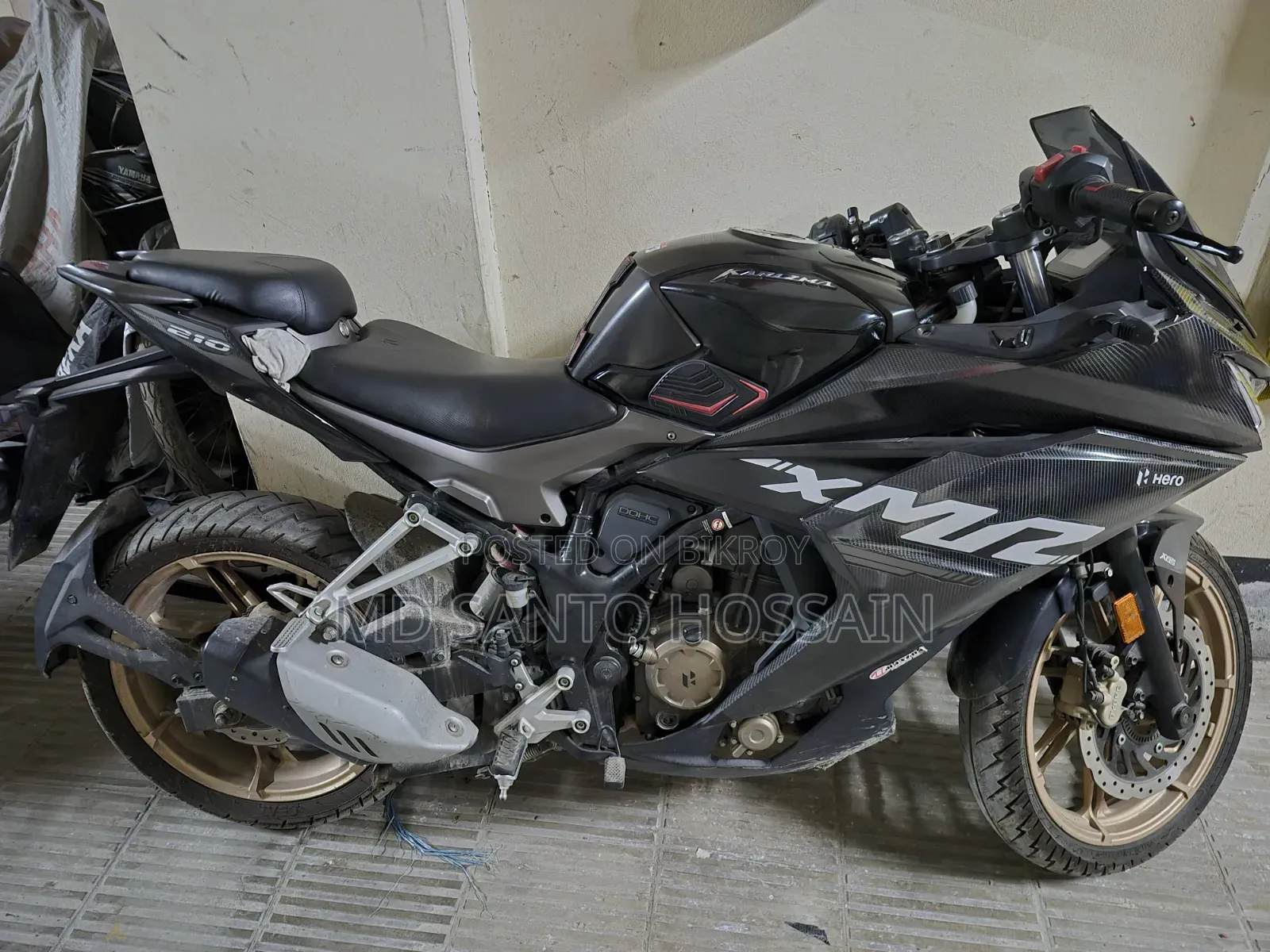 Hero Karizma XMR 210 2024 Black