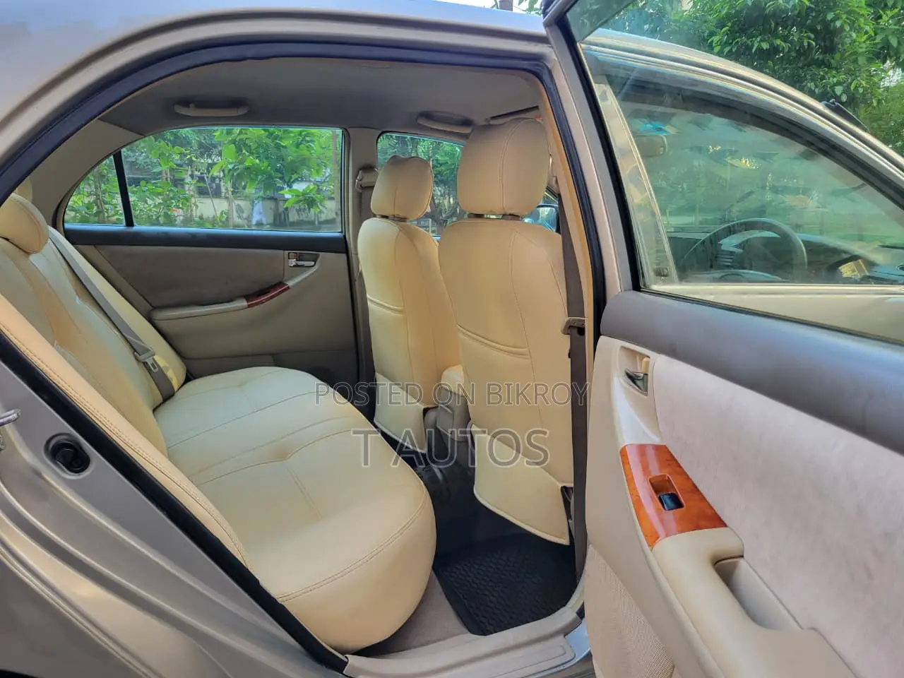 Toyota Corolla Verso 1.8 VVT-i Luna Automatic 2004 Gold