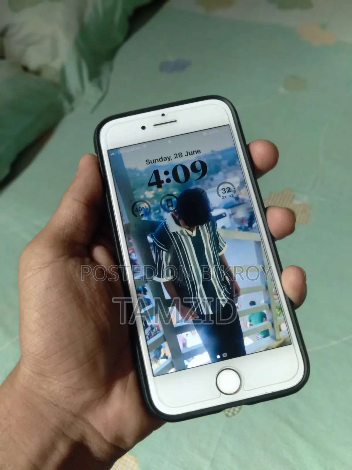 Apple iPhone 8 64 GB Gold