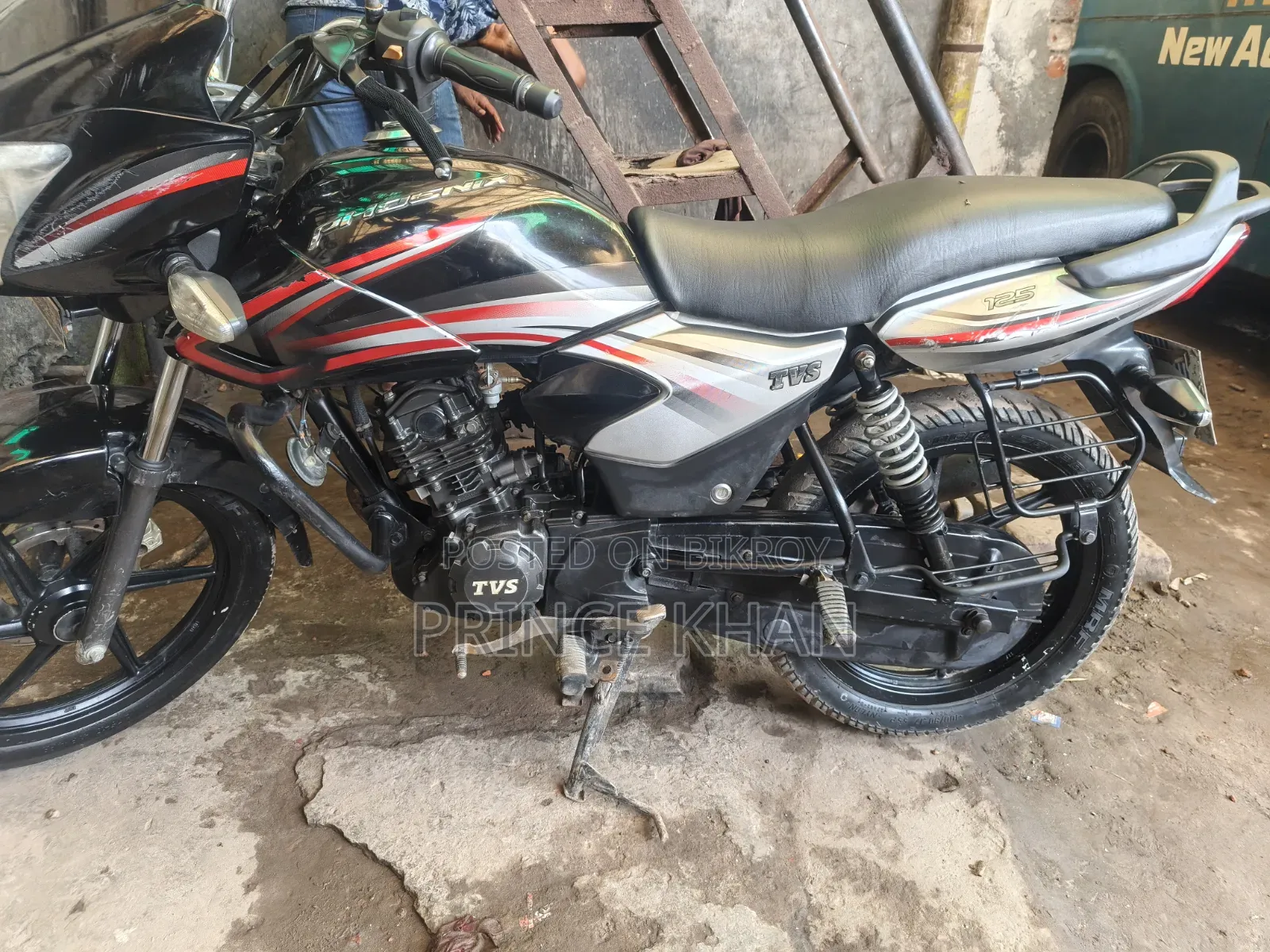 TVS 2016 Black