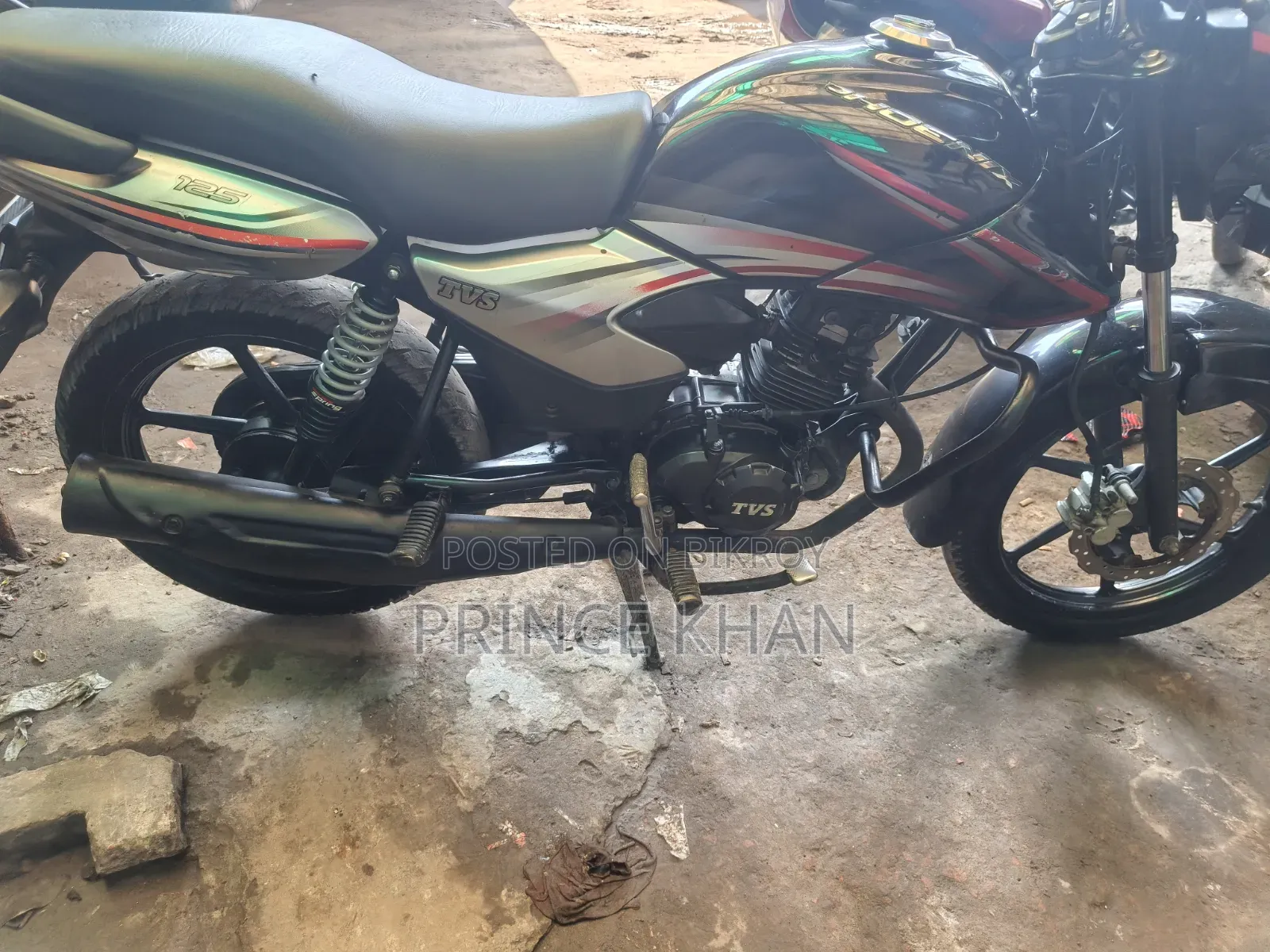 TVS 2016 Black