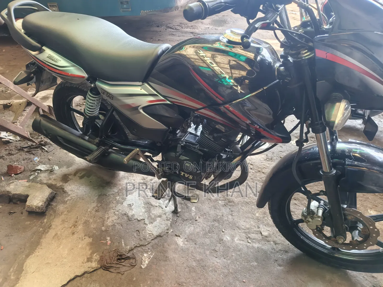 TVS 2016 Black