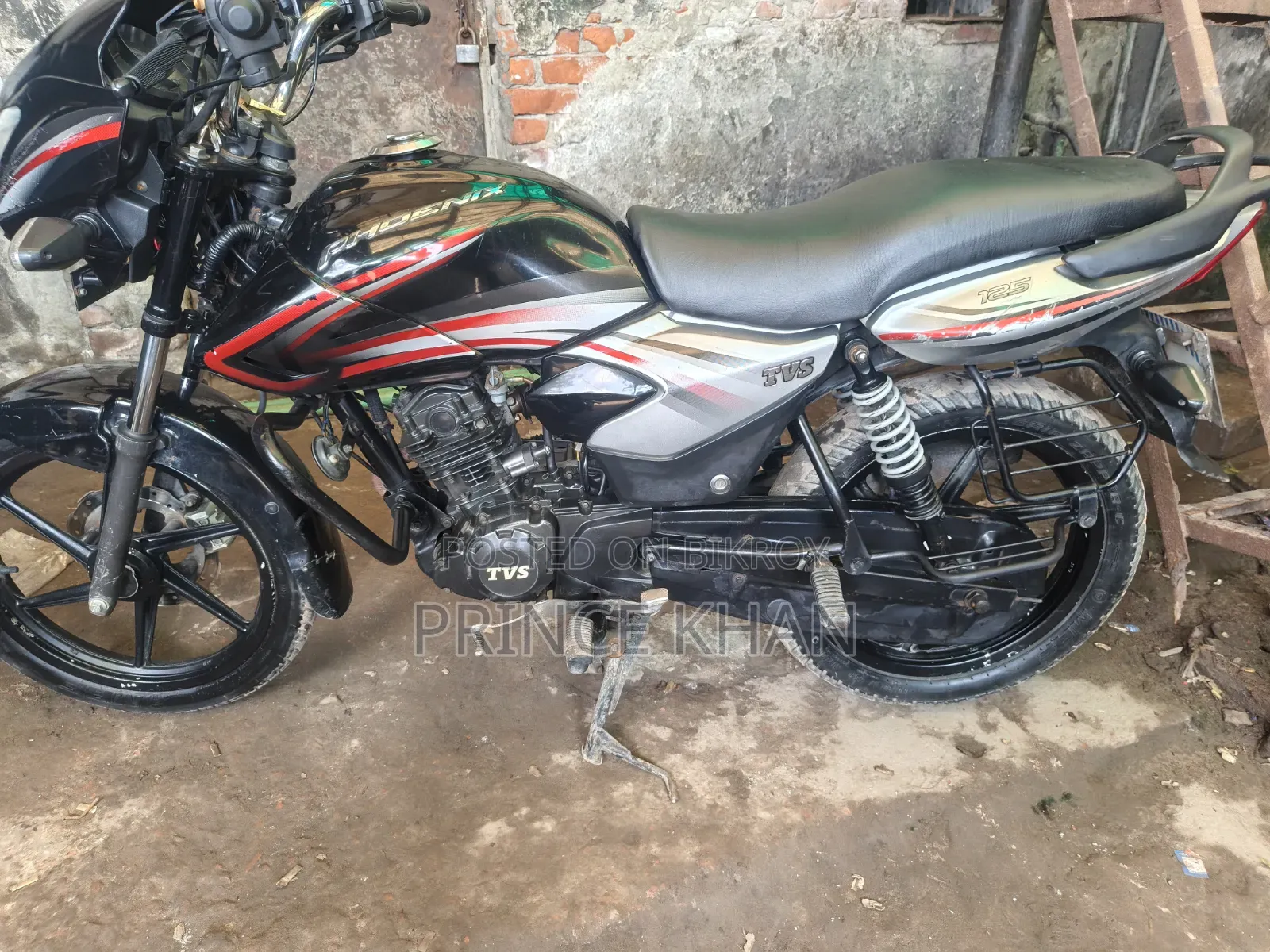 TVS 2016 Black