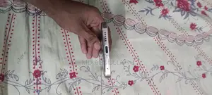 ভিভো ভি২৩ ৫জি ১২৮ জিবি রোজ গোল্ড