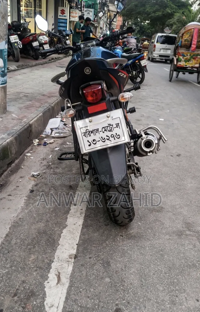 Yamাহা এফজেড ২০২৫ ব্লু