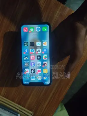 অ্যাপল আইফোন ১১ ৬৪ জিবি