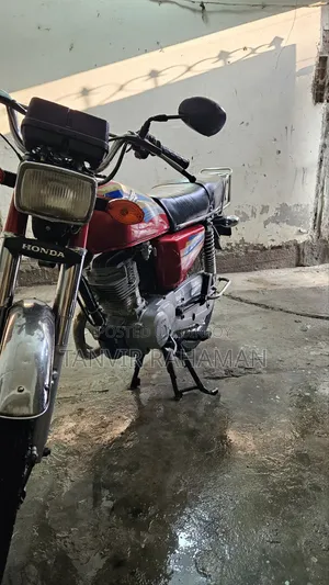 New Honda 2010 Red