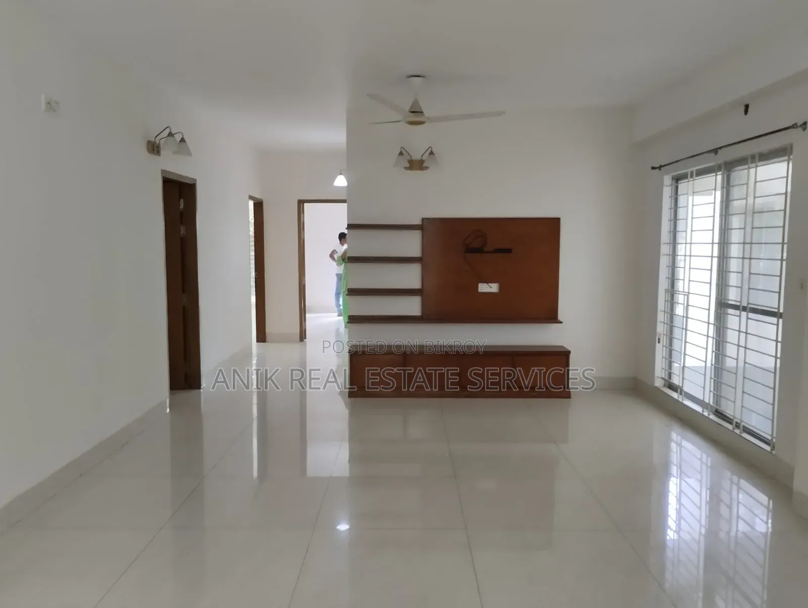 4-bedroom Apartment in Anik Real Estate, Banani for Rent