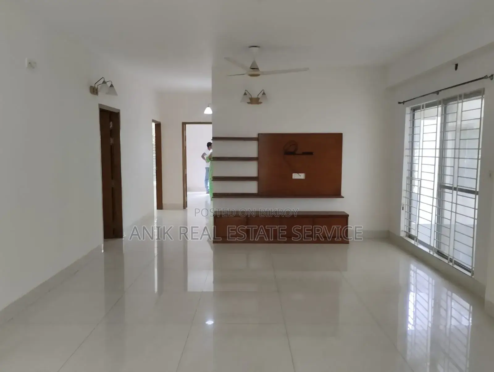4-bedroom Apartment in Anik Real Estate, Banani for Rent
