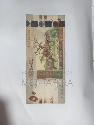 Note collection of various countries for collectors.