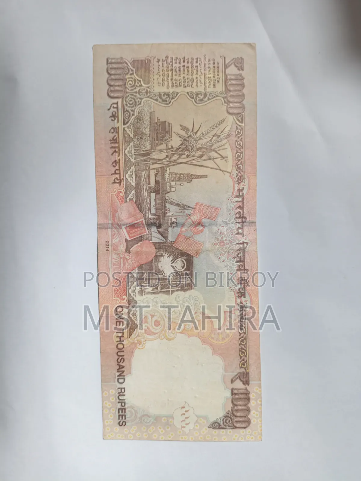 Note collection of various countries for collectors.