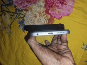 Tecno Spark 40 128 GB Silver