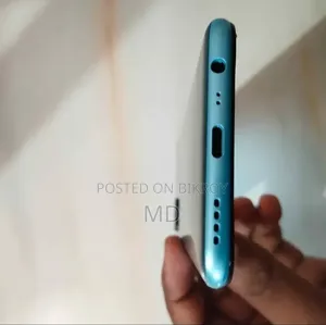 Realme C17 ১২৮ জিবি সবুজ