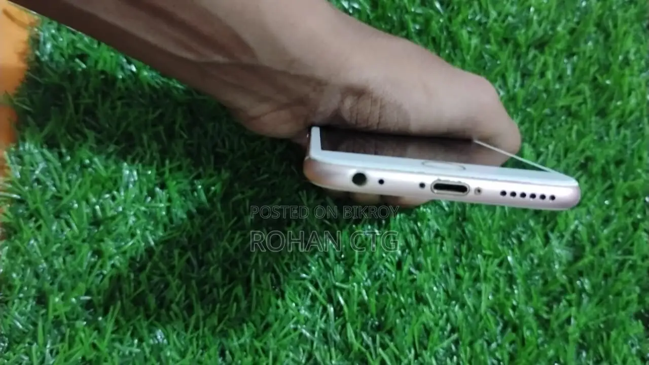 Apple iPhone 6s 32 GB Pink