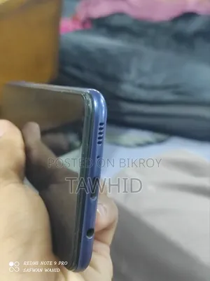 Samsung Galaxy M20 32 GB Blue