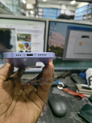 Apple iPhone 12 64 GB Purple