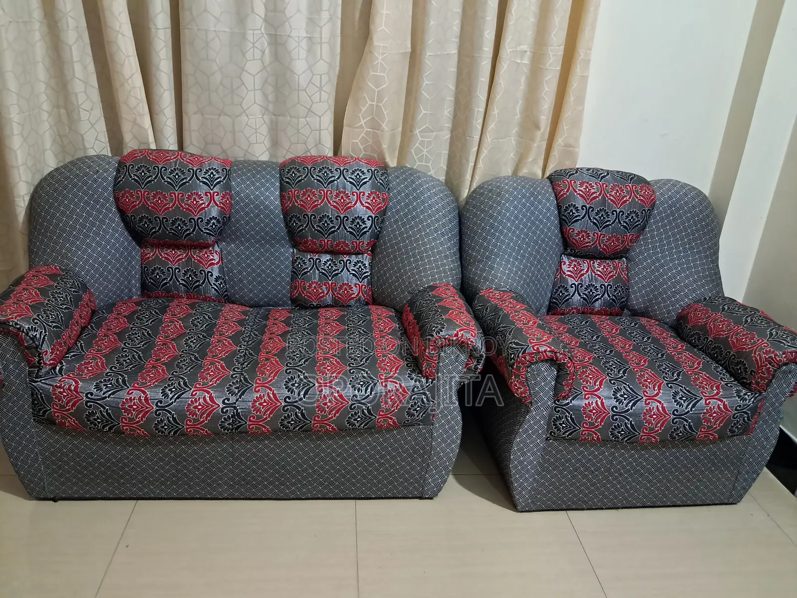 Sofa Set Urgent Sell