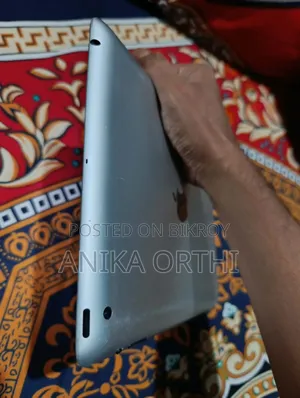 Apple iPad 4 Wi-Fi 16 GB Silver