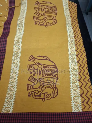 জয়তী শাড়িতে অনন্য