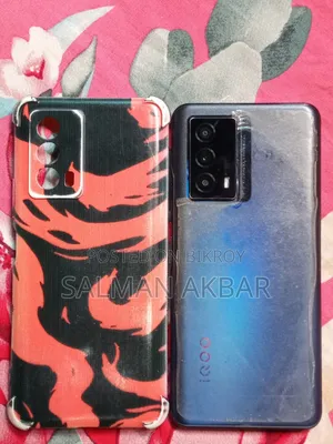 New iQOO 128 GB Black