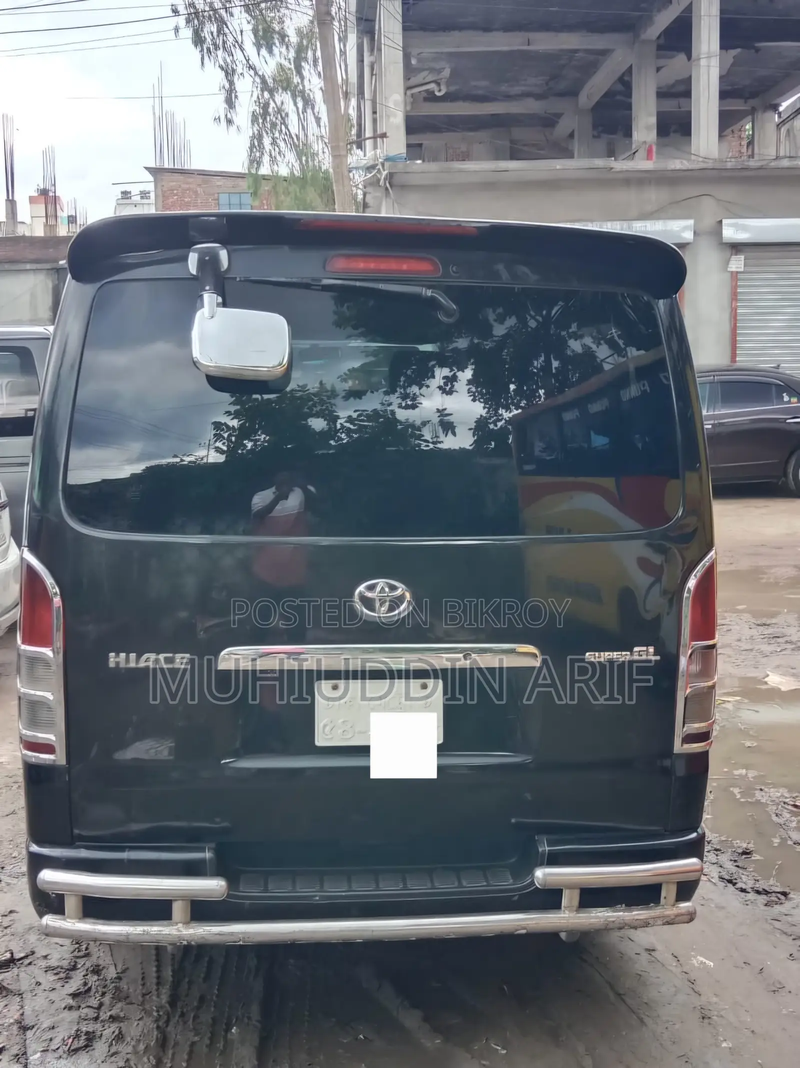 Toyota Grand HiAce 2002 Black