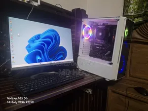 Desktop Computer 8GB AMD Ryzen 7 SSD 512GB