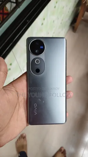 Vivo V40 256 GB Blue