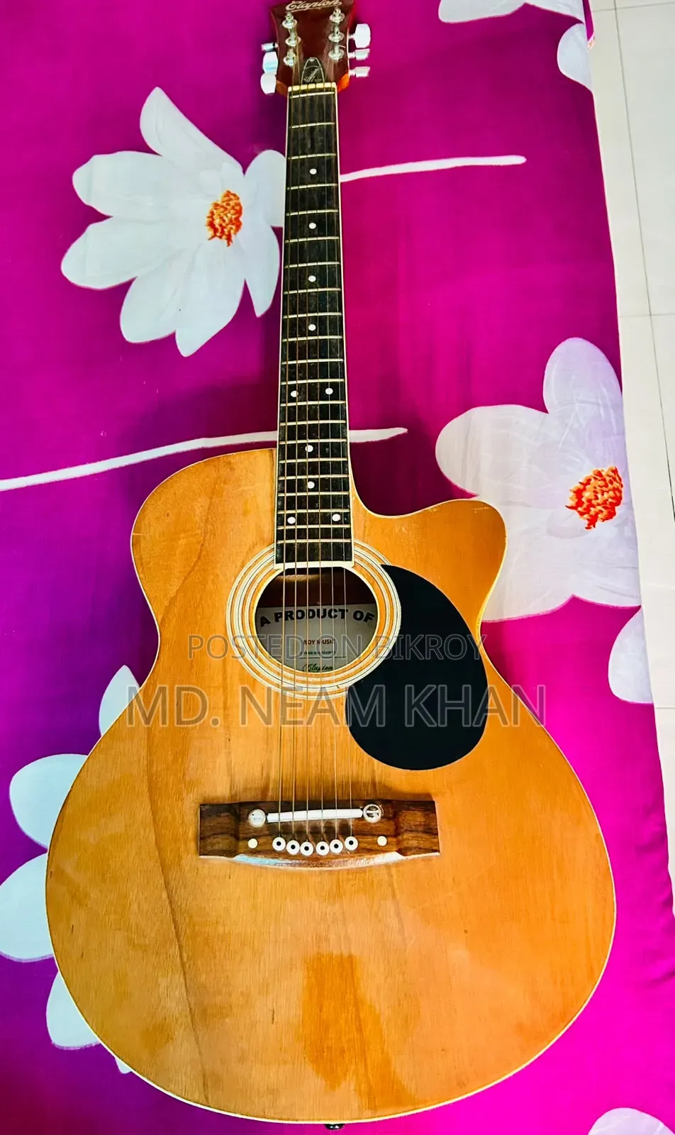 সেকেন্ড হ্যান্ড ক্ল্যাপটন গিটার জরুরি বিক্রয়ের জন্য