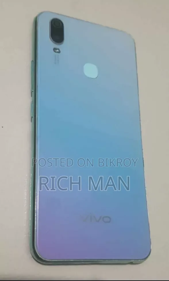 Vivo Y11 32 GB Blue