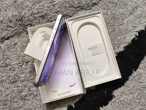 Apple iPhone 16 128 GB White